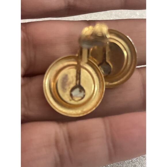 Vintage Gold Tone Cabochon lip on Earrings B#18 - Picture 4 of 4